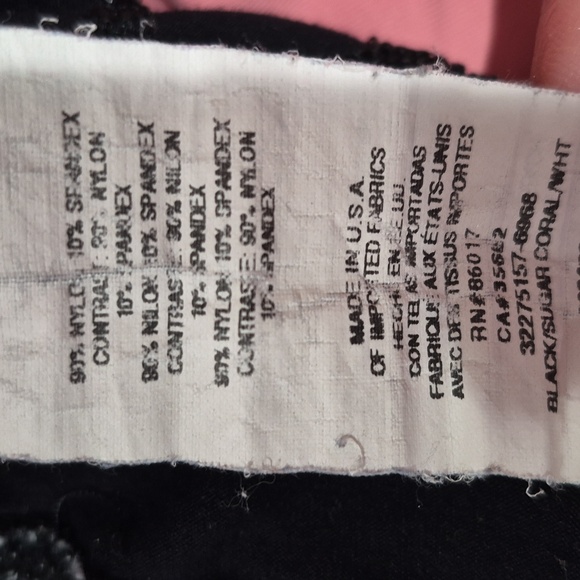 Bebe Sport 2-PC Black/Sugar Coral Tank w/Shelf Bra & Flared Pants - XS/Petites. - Picture 9 of 9